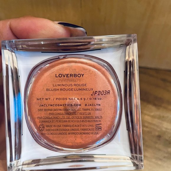 NIB Jaclyn Cosmetics Lover Boy Mood Light Luminous Rouge Blush 4.5g/ 0.16 oz. - Picture 9 of 10